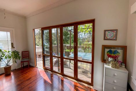 Photo of property in 87d Kaurilands Road, Titirangi, Auckland, 0604
