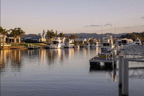 Photo of property in 13 Awatea Drive, Whitianga, 3510