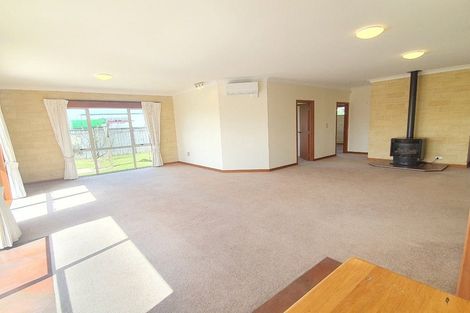 Photo of property in 2b Ngaire Street, Longburn, Palmerston North, 4412