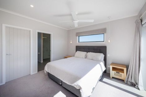 Photo of property in 42 Totara Road, Awapuni, Palmerston North, 4412