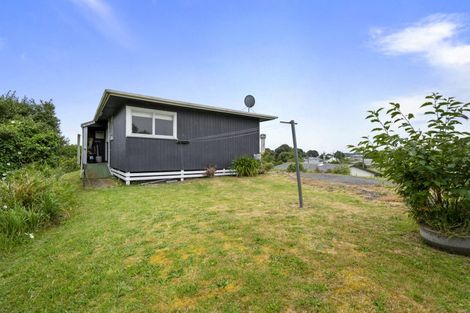 Photo of property in 5- 7 Howe Street, Foxton, 4814