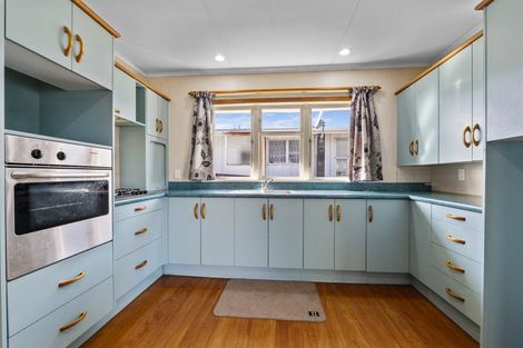 Photo of property in 9a Chilman Street, Strandon, New Plymouth, 4312