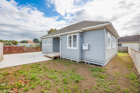 Photo of property in 73 Rangiora Avenue, Roslyn, Palmerston North, 4414