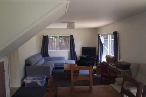 Photo of property in 99 Kemp Road, Massey, Auckland, 0614