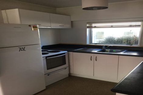 Photo of property in 74f5 Freyberg Street, Lyall Bay, Wellington, 6022