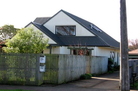 Photo of property in 15a Kent Crescent, Awapuni, Palmerston North, 4412
