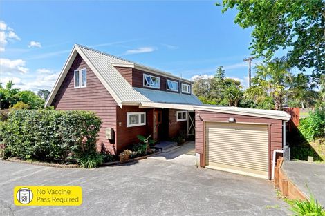 Photo of property in 74 Colwill Road, Massey, Auckland, 0614