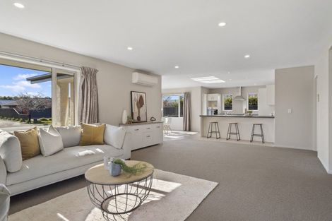 Photo of property in 15 Hampstead Close, Rangiora, 7400