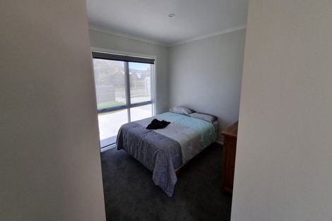 Photo of property in 8 Enereta Road, Otaki, 5512