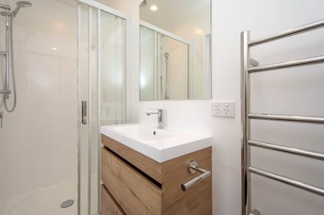 Photo of property in 2/20 Whiteleigh Avenue, Addington, Christchurch, 8024