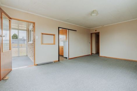 Photo of property in 12 Cowper Street, Milton, 9220