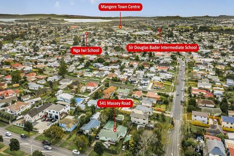 Photo of property in 541 Massey Road, Mangere, Auckland, 2022