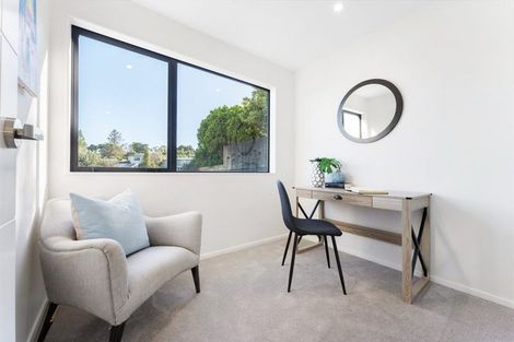 Photo of property in 11c Bowman Road, Forrest Hill, Auckland, 0620