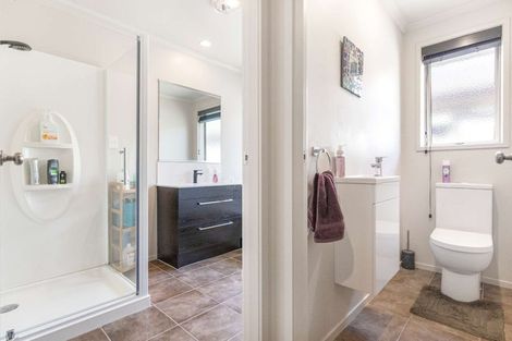 Photo of property in 99 Doncaster Drive, Papamoa Beach, Papamoa, 3118