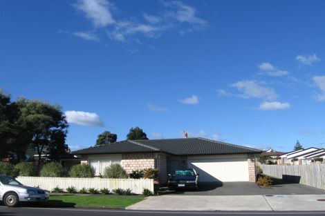Photo of property in 77c Coronation Road, Papatoetoe, Auckland, 2025