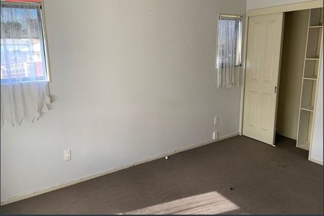 Photo of property in 21 Samara Place, Clendon Park, Auckland, 2103