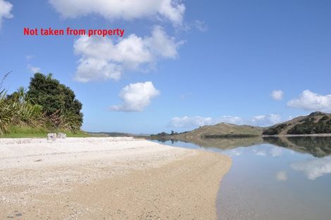 Photo of property in 144 Takahoa Drive, Kaiwaka, 0573