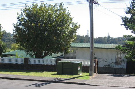 Photo of property in 2/57 Balmain Road, Birkenhead, Auckland, 0626