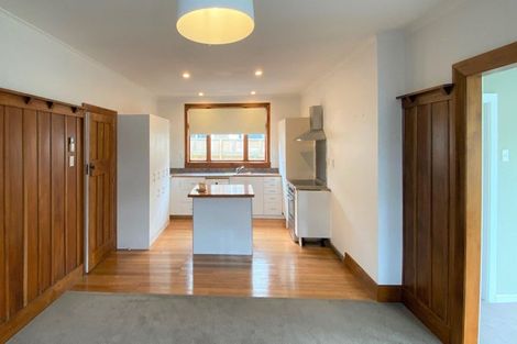 Photo of property in 139 Saint Martins Road, Saint Martins, Christchurch, 8022