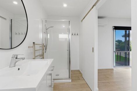 Photo of property in 655 Grenada Street, Papamoa Beach, Papamoa, 3118