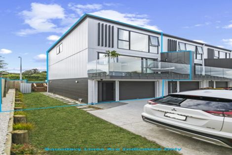 Photo of property in 7/27 Carole Crescent, Pakuranga, Auckland, 2010