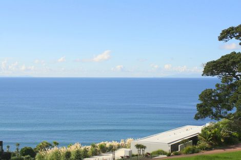Photo of property in 80-82 Lax Crescent, Leigh, 0985
