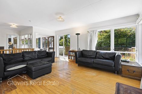 Photo of property in 21a Harrybrook Road, Green Bay, Auckland, 0604