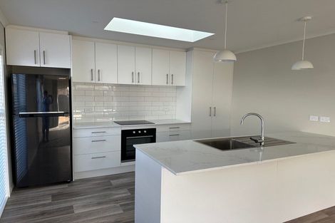 Photo of property in 19 Victoria Street, Carterton, 5713