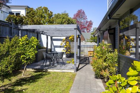 Photo of property in 83 Harvey Street, Waipahihi, Taupo, 3330