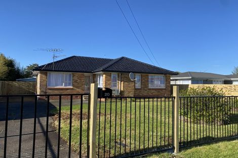 Photo of property in 20 Clayton Road, Manurewa, Auckland, 2102