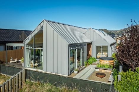 Photo of property in 7 Campbell Road, Wanaka, 9305