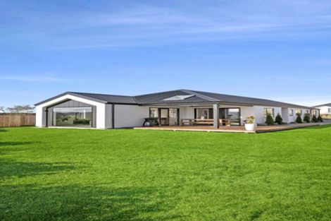 Photo of property in 25 Coppermine Crescent, Brightwater, 7022