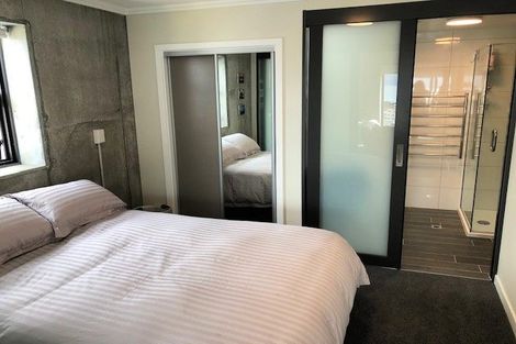 Photo of property in Frame Apartments, 1601/111 Molesworth Street, Thorndon, Wellington, 6011