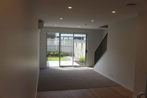 Photo of property in 8 Kawe Marie Lane, Takanini, 2112