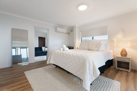 Photo of property in 30 Marine Parade, Mount Maunganui, 3116