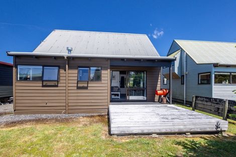 Photo of property in 16 Park Lane, Waimarino, Owhango, 3989