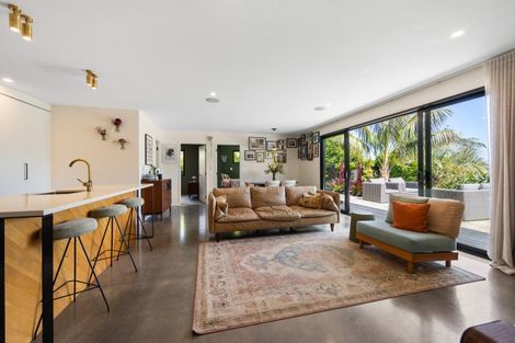 Photo of property in 3 Piper Way, Glen Avon, New Plymouth, 4312