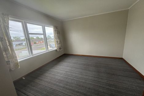 Photo of property in 6 Miro Street, Levin, 5510