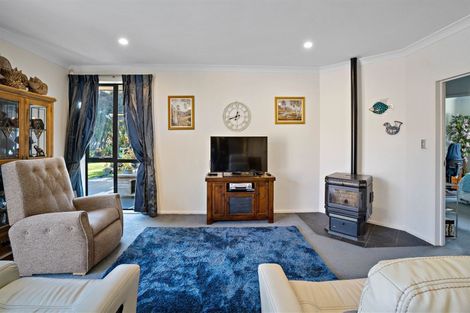 Photo of property in 65 Overbury Crescent, Rolleston, 7614