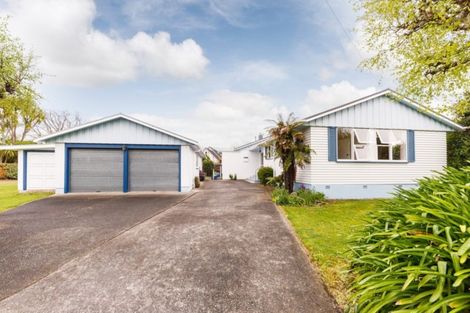 Photo of property in 52 Skerman Street, Marton, 4710