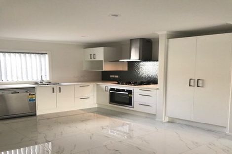 Photo of property in 10 Alford Place, Huntington, Hamilton, 3210