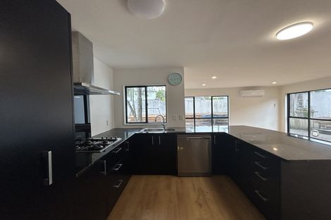 Photo of property in 1/22 Nile Road, Milford, Auckland, 0620