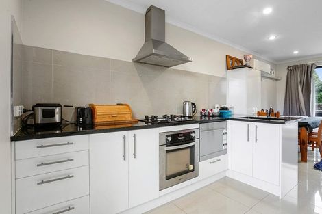 Photo of property in 7u3 Vesty Avenue, Hillcrest, Hamilton, 3216