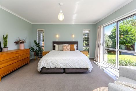 Photo of property in 67 Karamea Street, Whalers Gate, New Plymouth, 4310