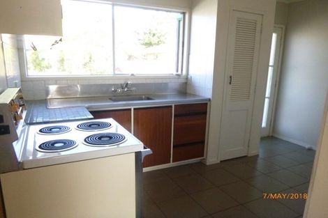 Photo of property in 1b/2 Divich Avenue, Te Atatu South, Auckland, 0610
