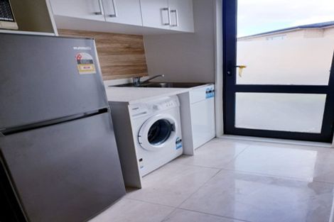 Photo of property in 24 Mantra Road, Massey, Auckland, 0614