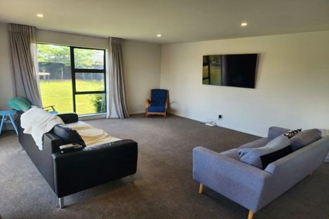 Photo of property in 20 Burnham School Road, Rolleston, 7614