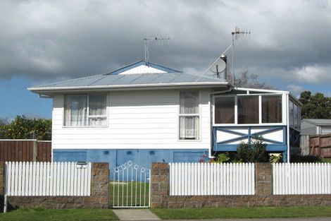 Photo of property in 9 Farnworth Crescent, Whakatane, 3120