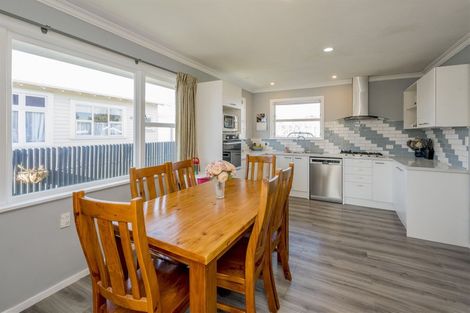 Photo of property in 31 Duke Street, Levin, 5510