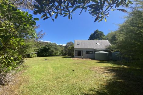 Photo of property in 1864 Takaka-collingwood Highway, Milnthorpe, Collingwood, 7182